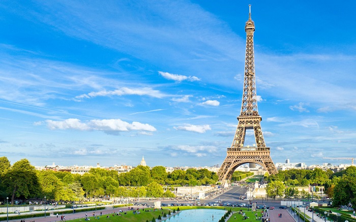 Tour Châu Âu Tết Âm lịch 2023